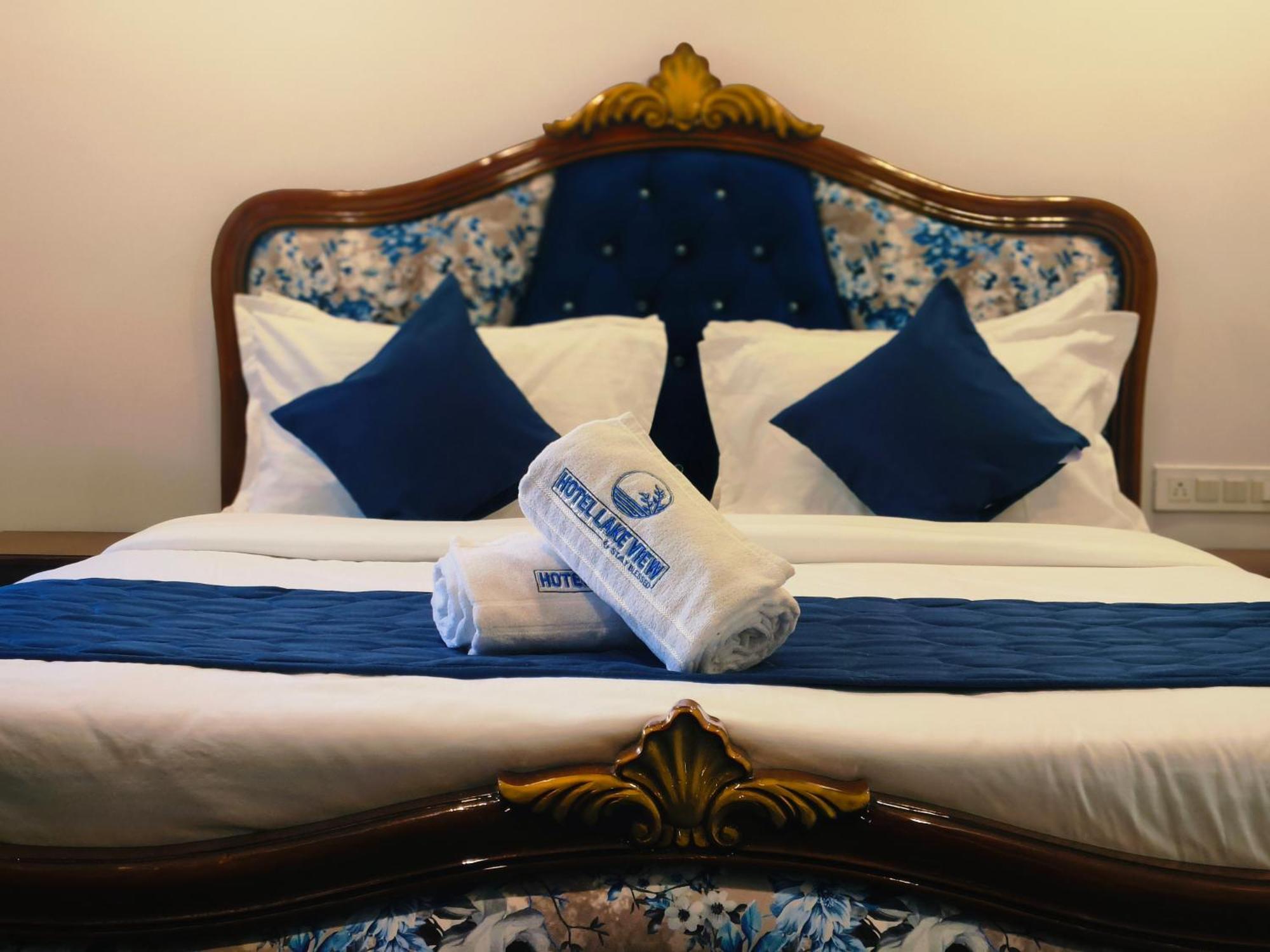 Hotel Lake View Airport Zone حيدر أباد المظهر الخارجي الصورة